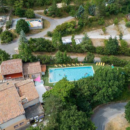 Hotel Camping Les Princes D'Orange Orpierre Exteriér fotografie