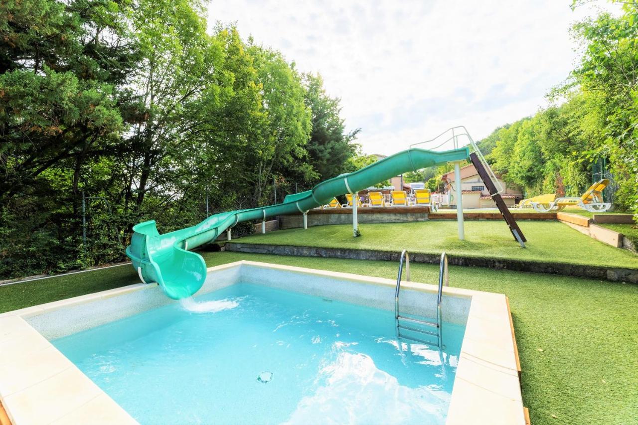 Hotel Camping Les Princes D'Orange Orpierre Exteriér fotografie